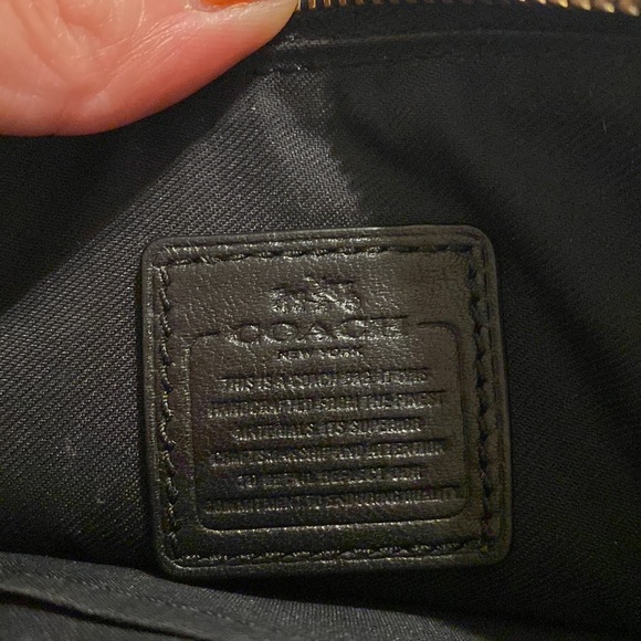 Coach wristlet - Picture 4 of 6